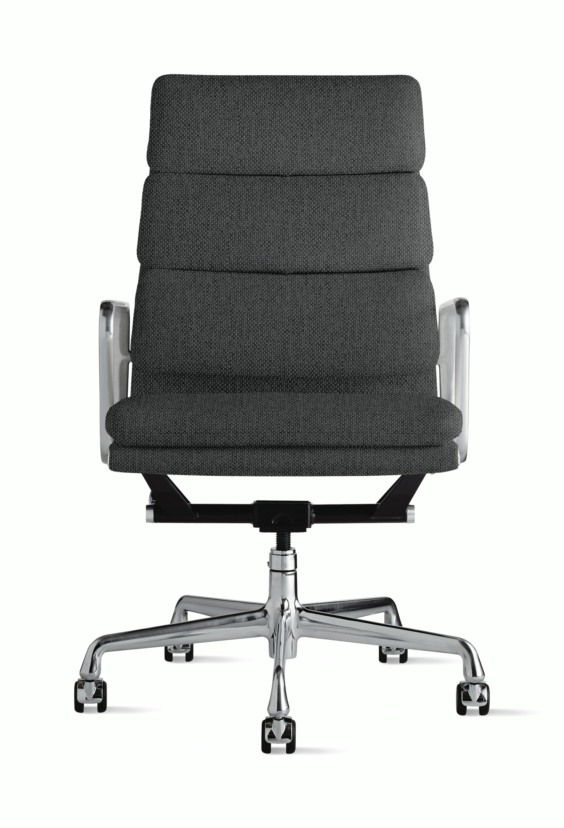 Eames Soft Pad Executive Chair