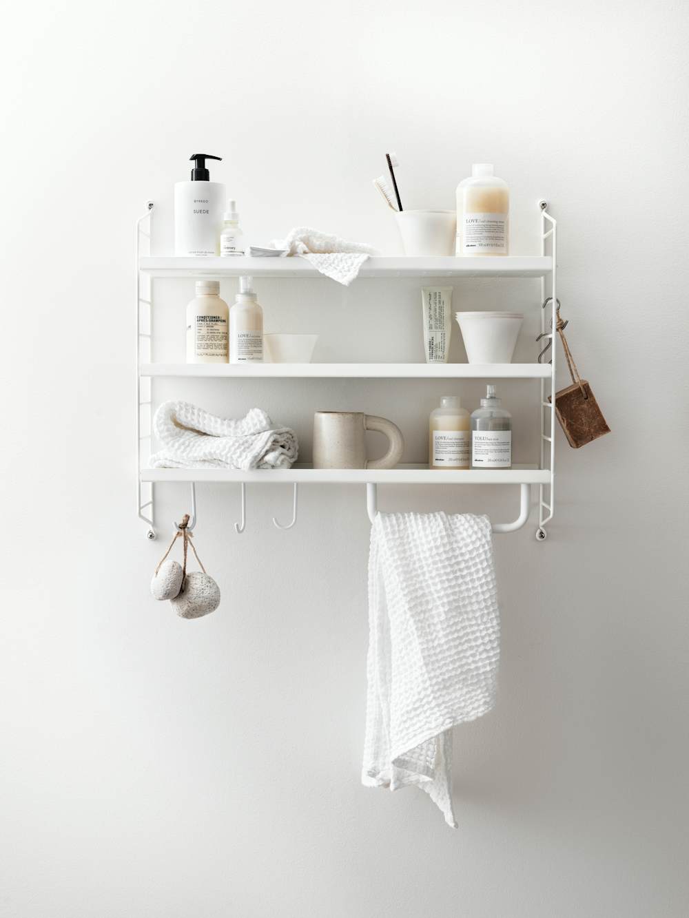 String Bathroom Shelving