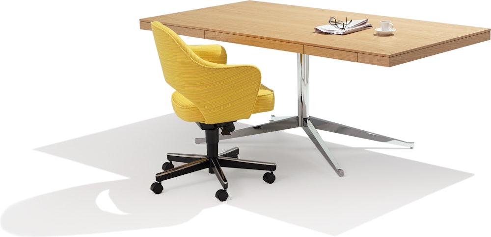 Saarinen Executive Office Armchair