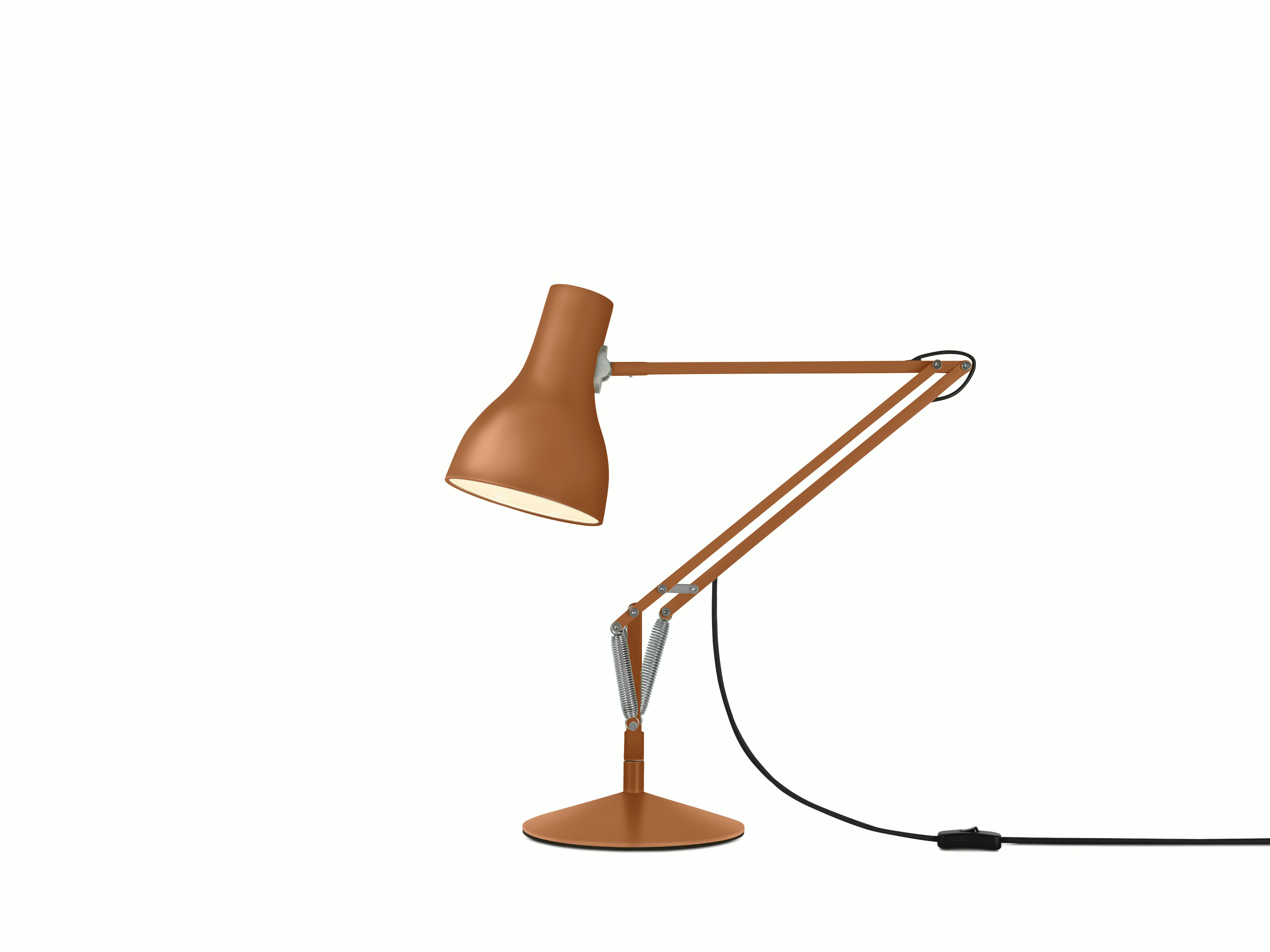Type 75 Task Lamp
