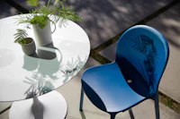 Saarinen Outdoor Dining Table Olivares Aluminum Chair