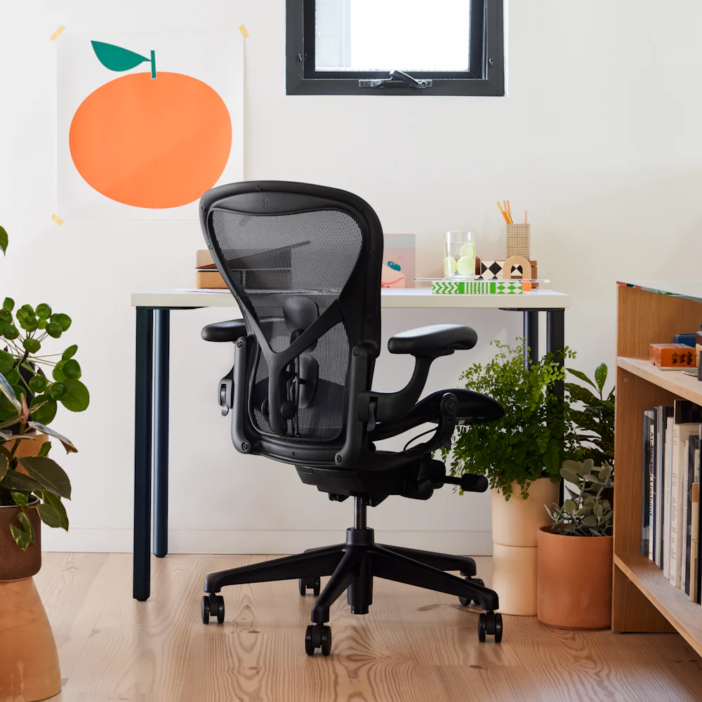 Ergonomic Office Chairs, Desk Chairs & Task Chairs – Herman Miller Store