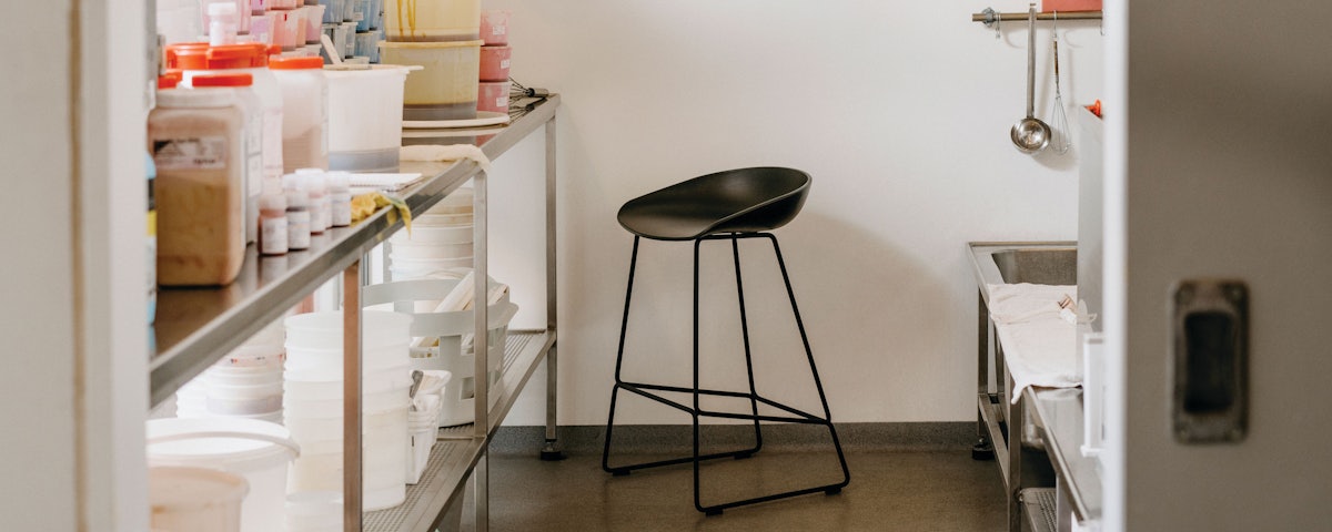 正規激安 HAY ブラック h75 STOOL A ABOUT ヘイ スツール - education