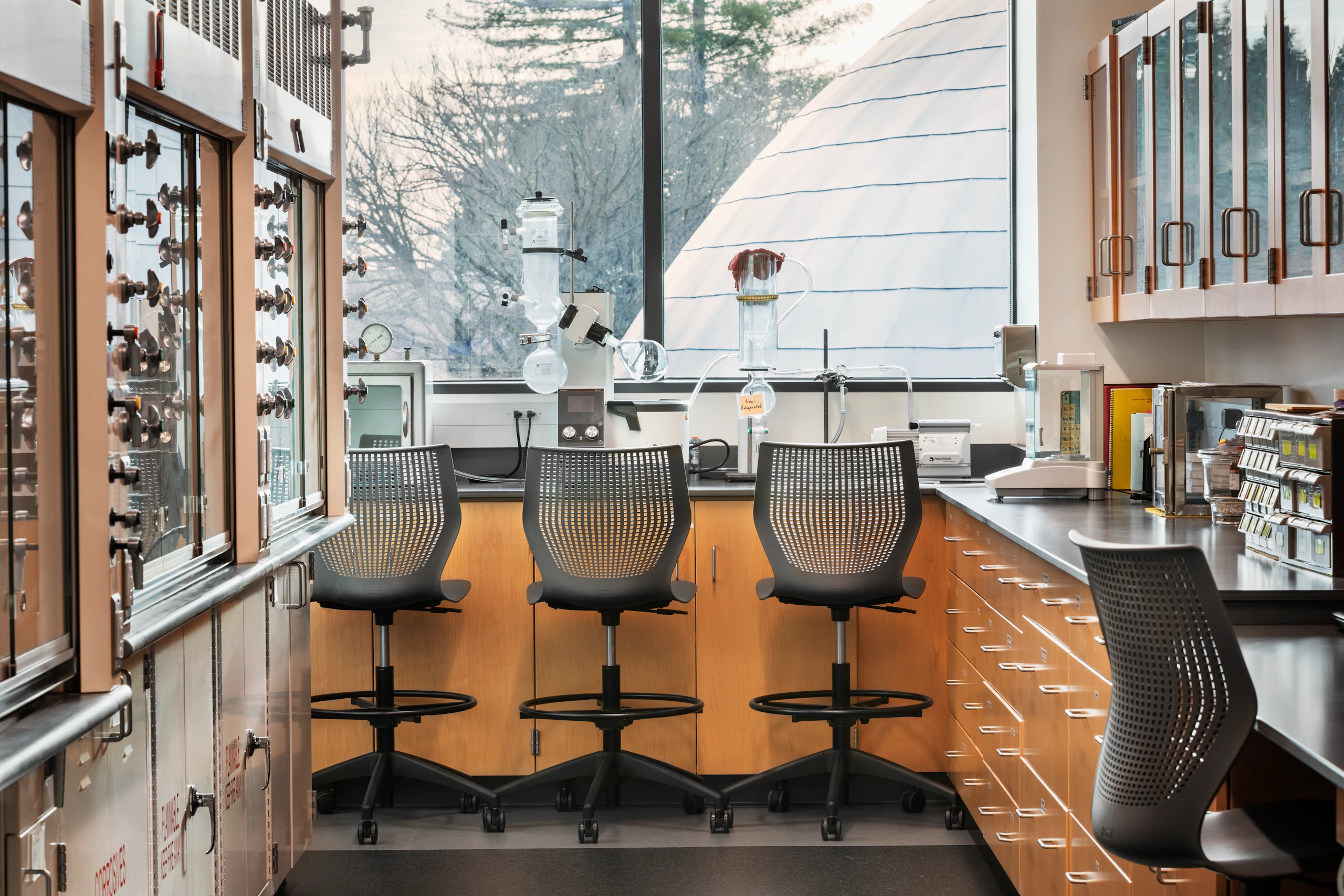 knoll works 2021 connected campus lab multigeneration by knoll stool high task