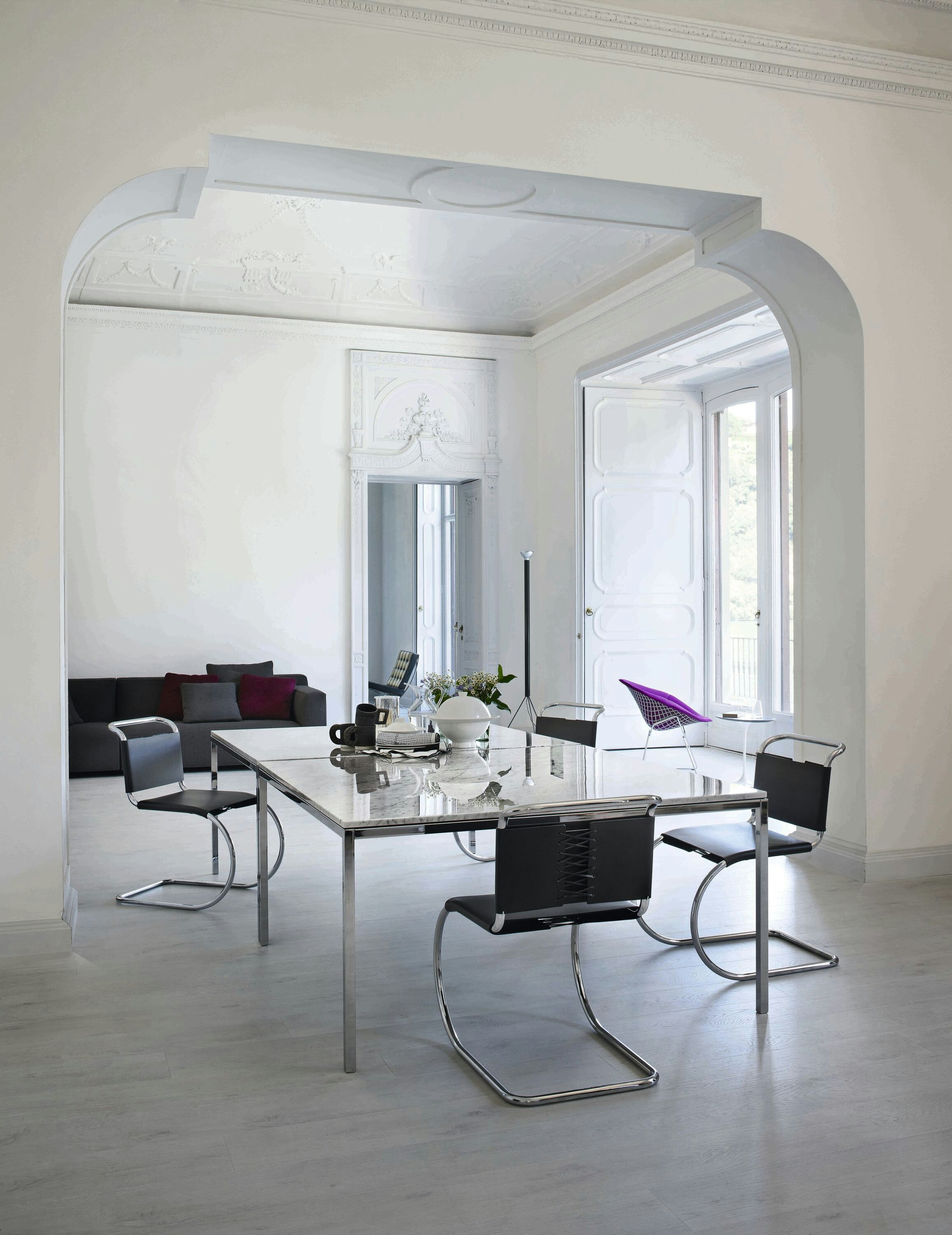 Knoll deals dining table