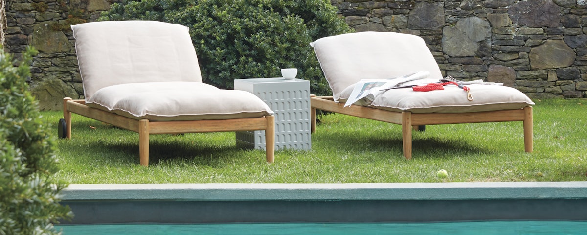 Two Terassi Chaises by a pool