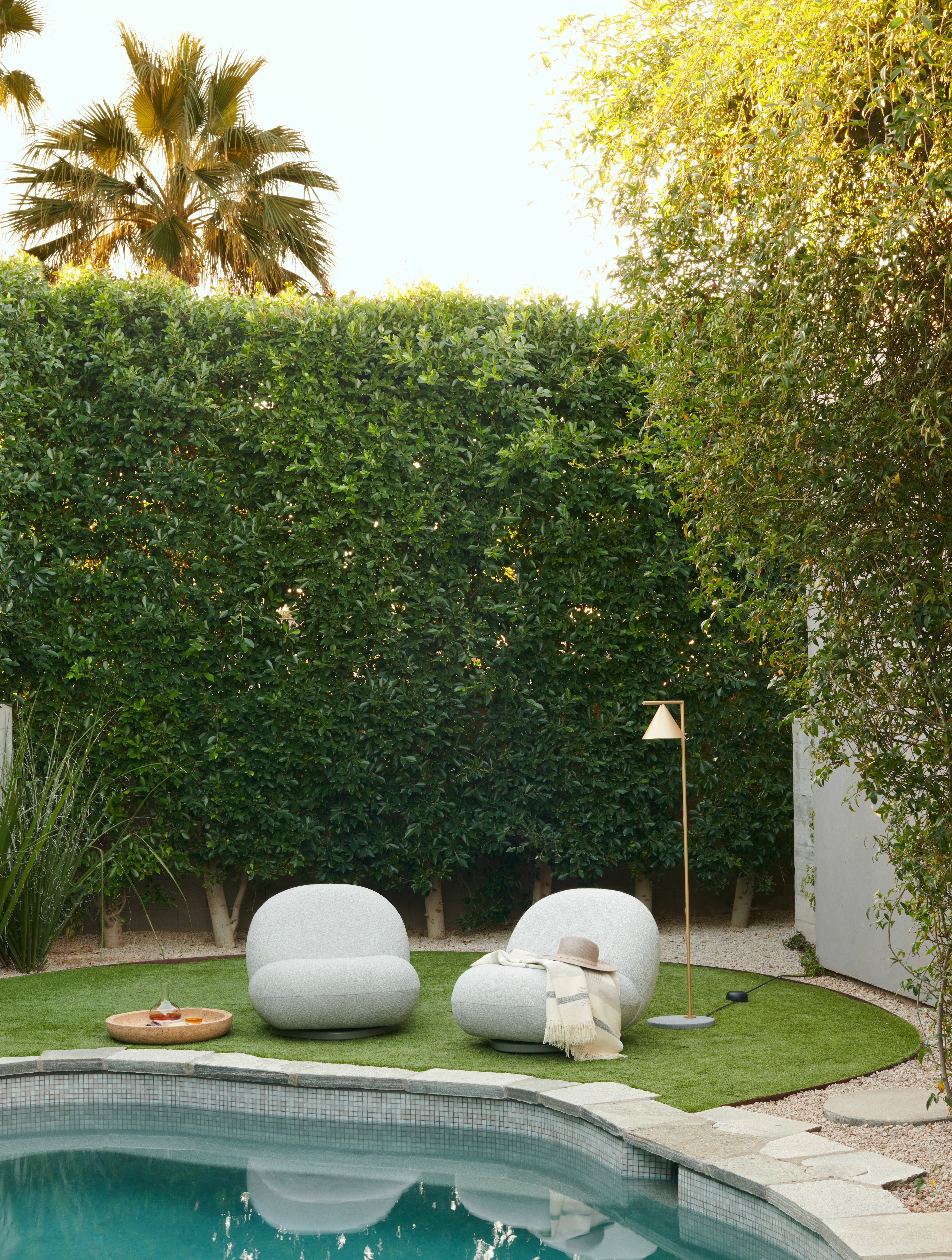 Captain Flint Outdoor Floor Lamp