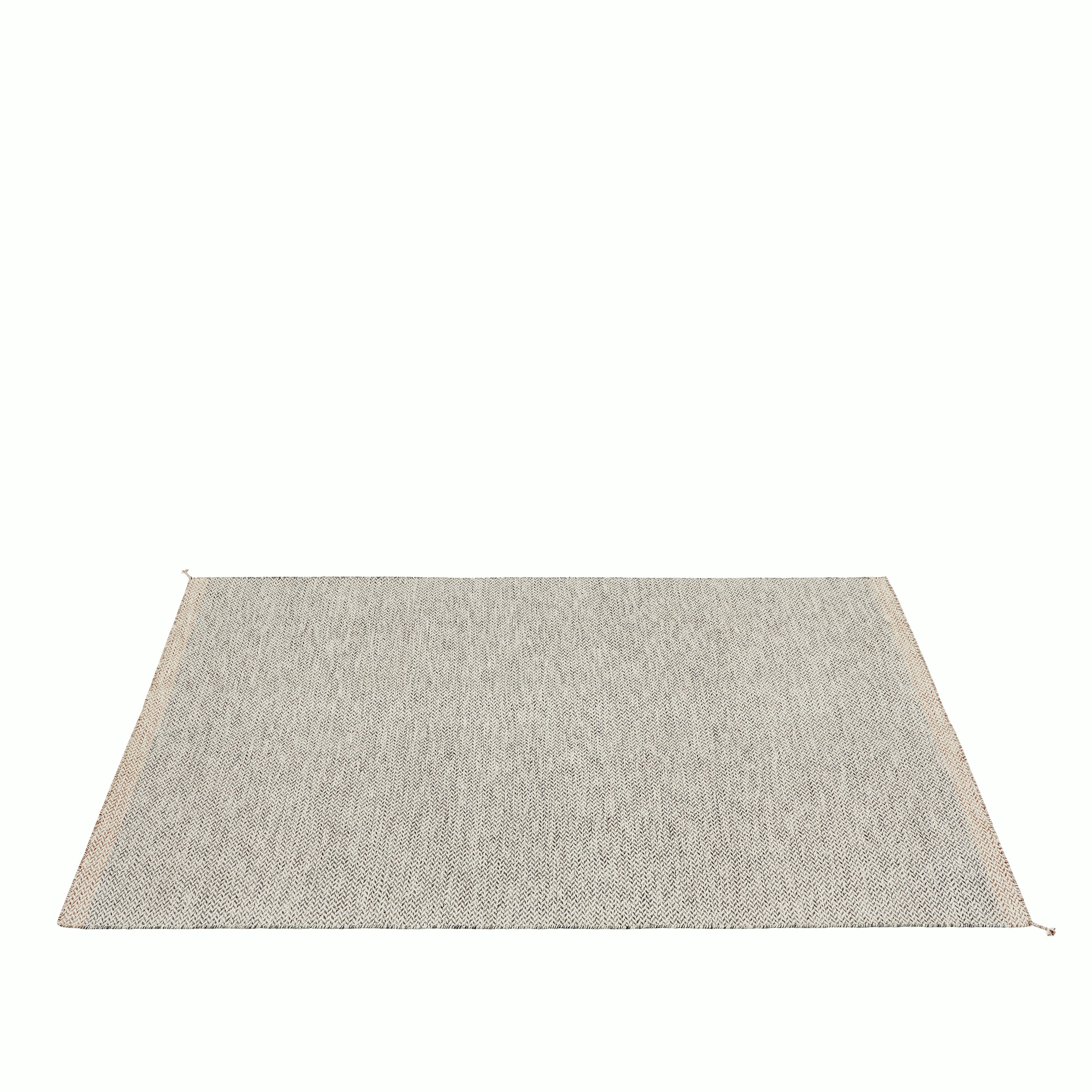 Ply rug recycled polyester 200x300 black white angle muuto hi res