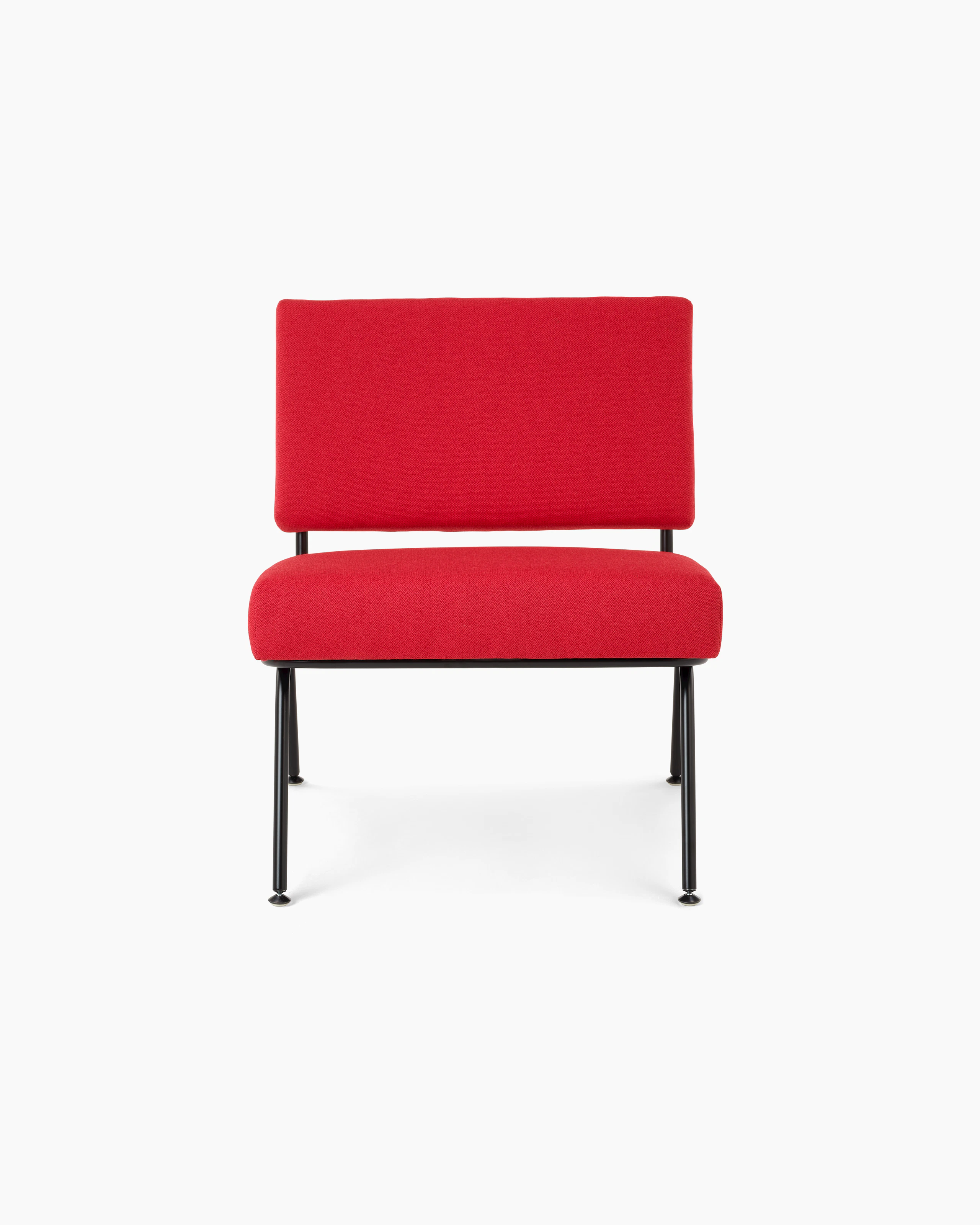 A front view of a Florence Knoll Model 31 lounge chair.