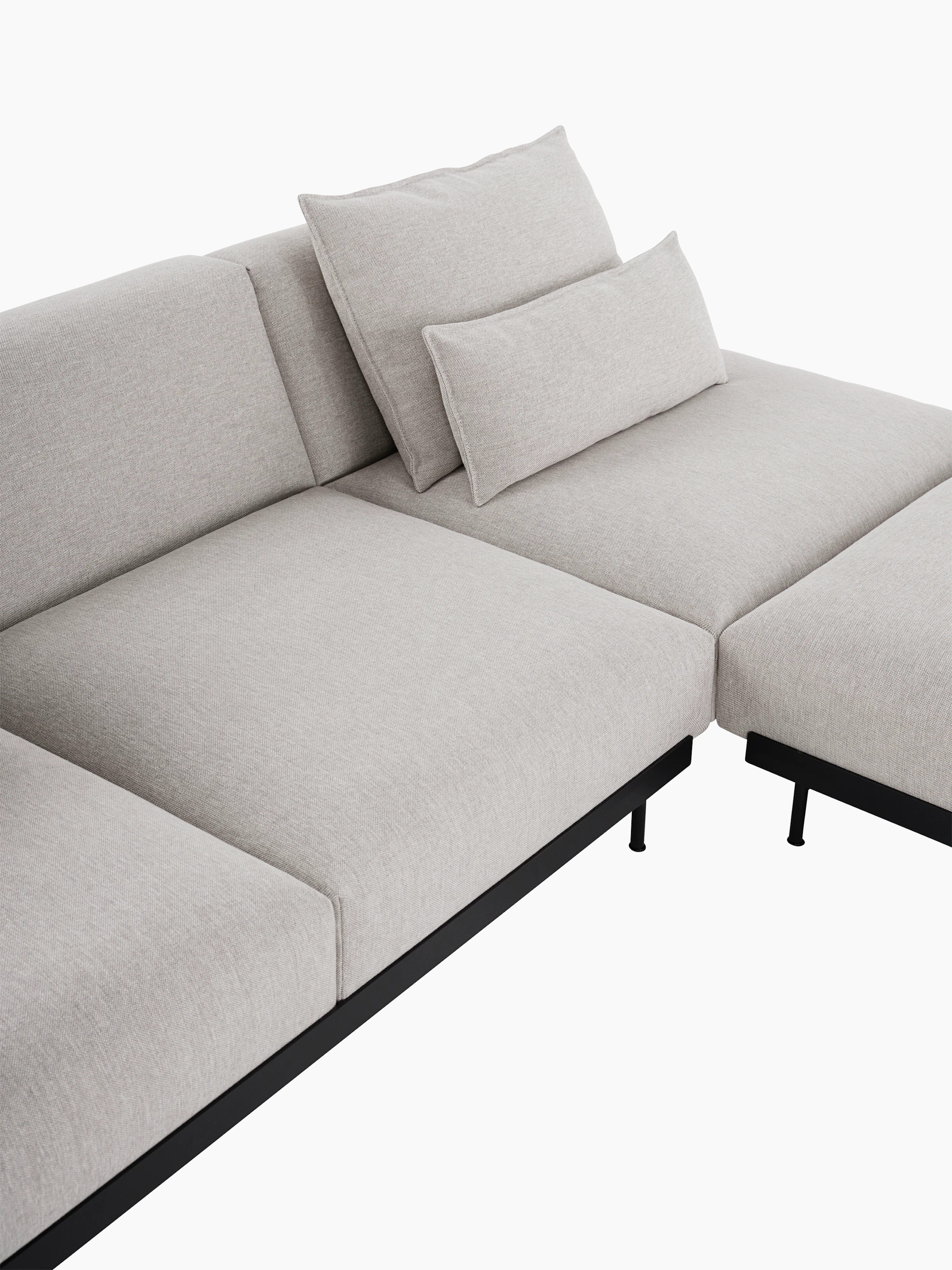 In situ sofa corner config 9 clay 12 detail 1 Muuto 5000x6667