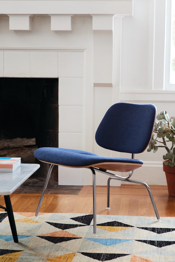 Eames Molded Plywood Lounge Chair Metal Base (LCM)