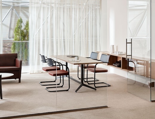 Multi-Use Private Office and Meeting Space Knoll Essentials Anchor storage wall mounted Dividends Horizon Y-base table Moment chair Krefeld lounge Krusin lounge chair Saarinen Knoll Extra Marc Krusin Meeting Space Multi Use private office