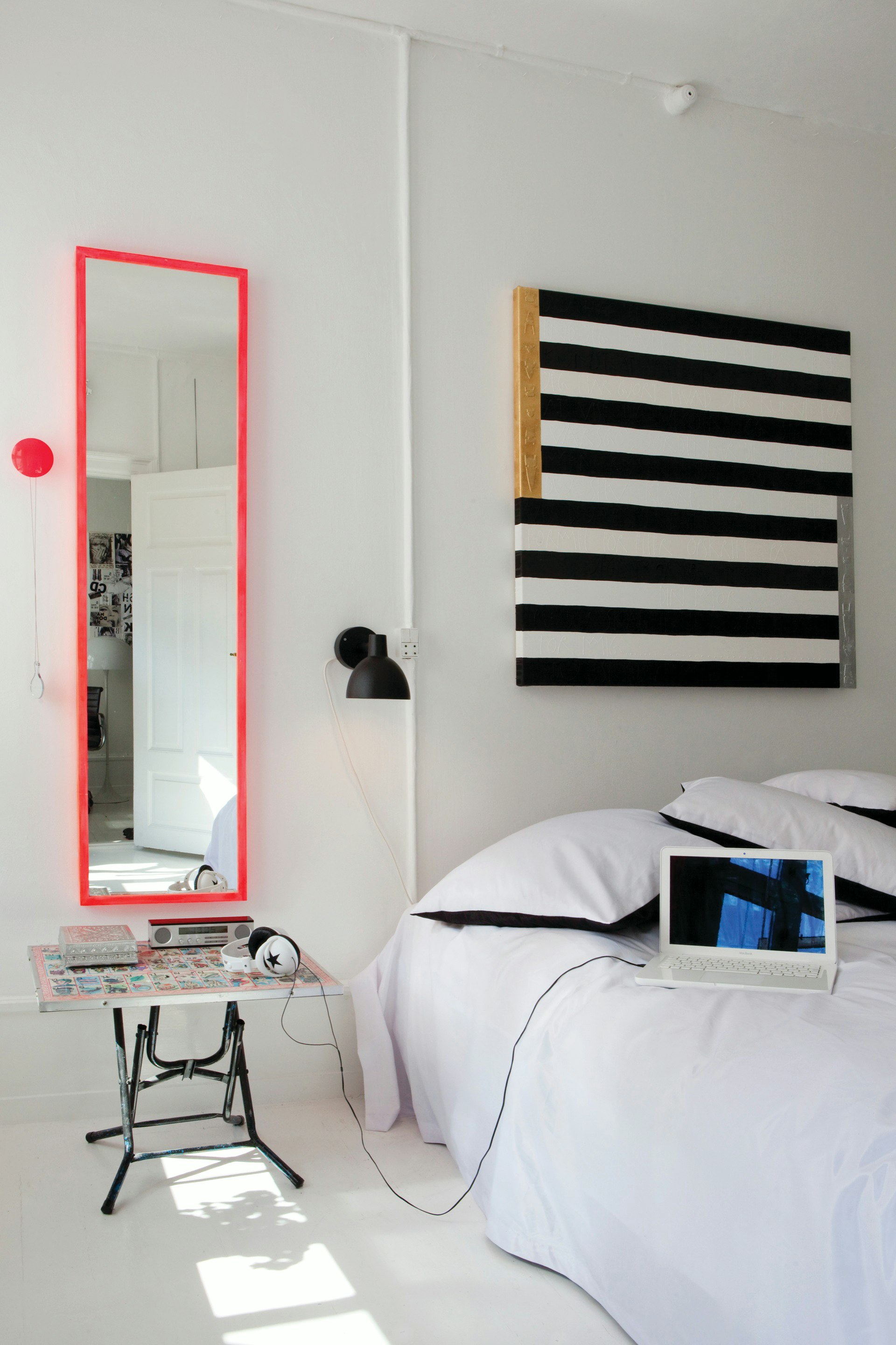 Toldbod Outdoor Wall Sconce