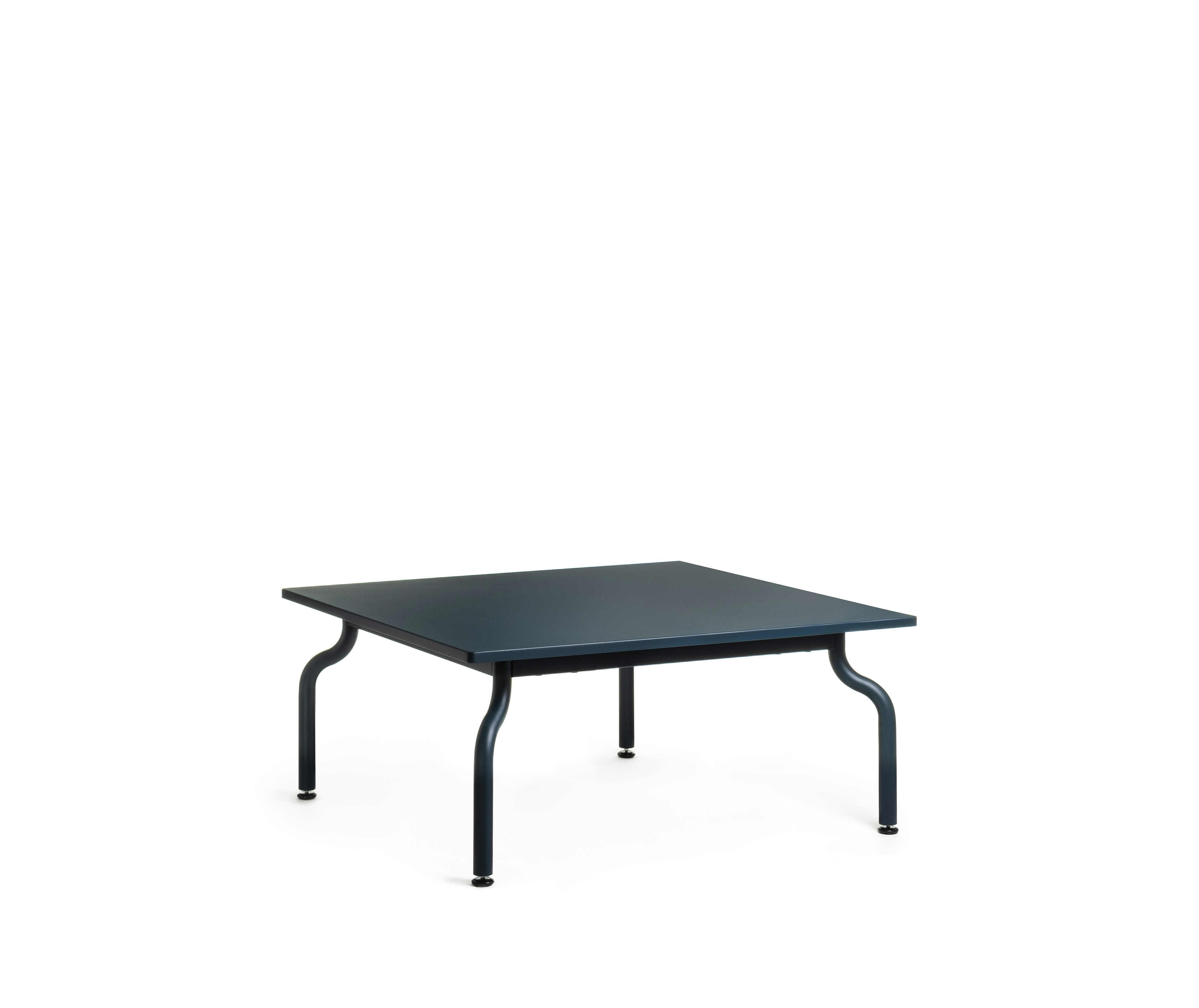 South Outdoor Coffee Table, 35" x 35"