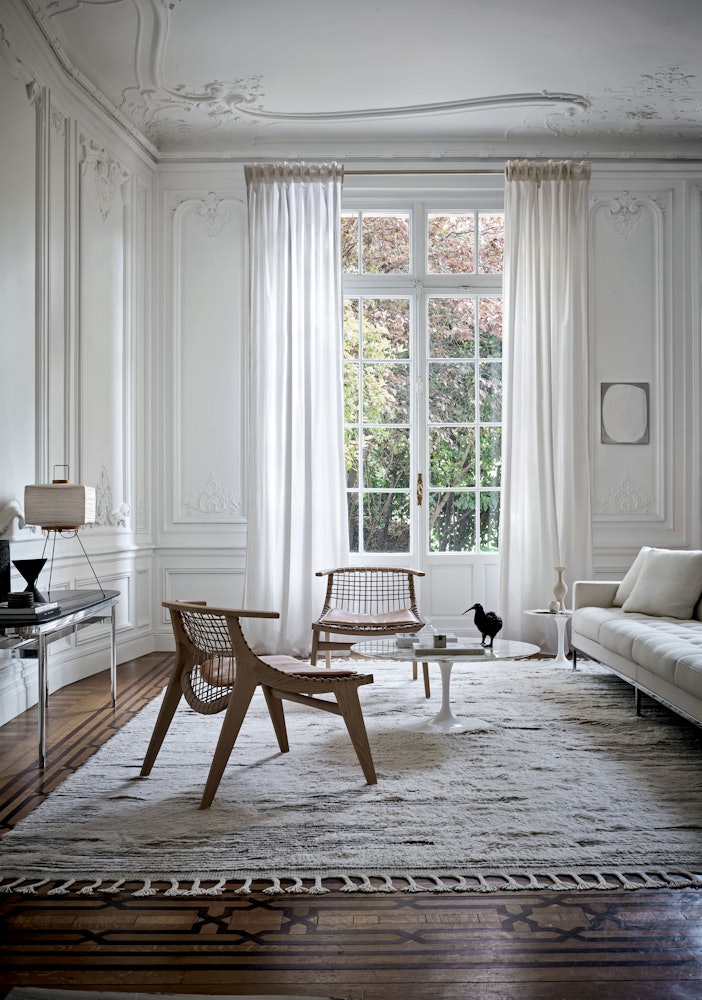 Klismos® Lounge Chair