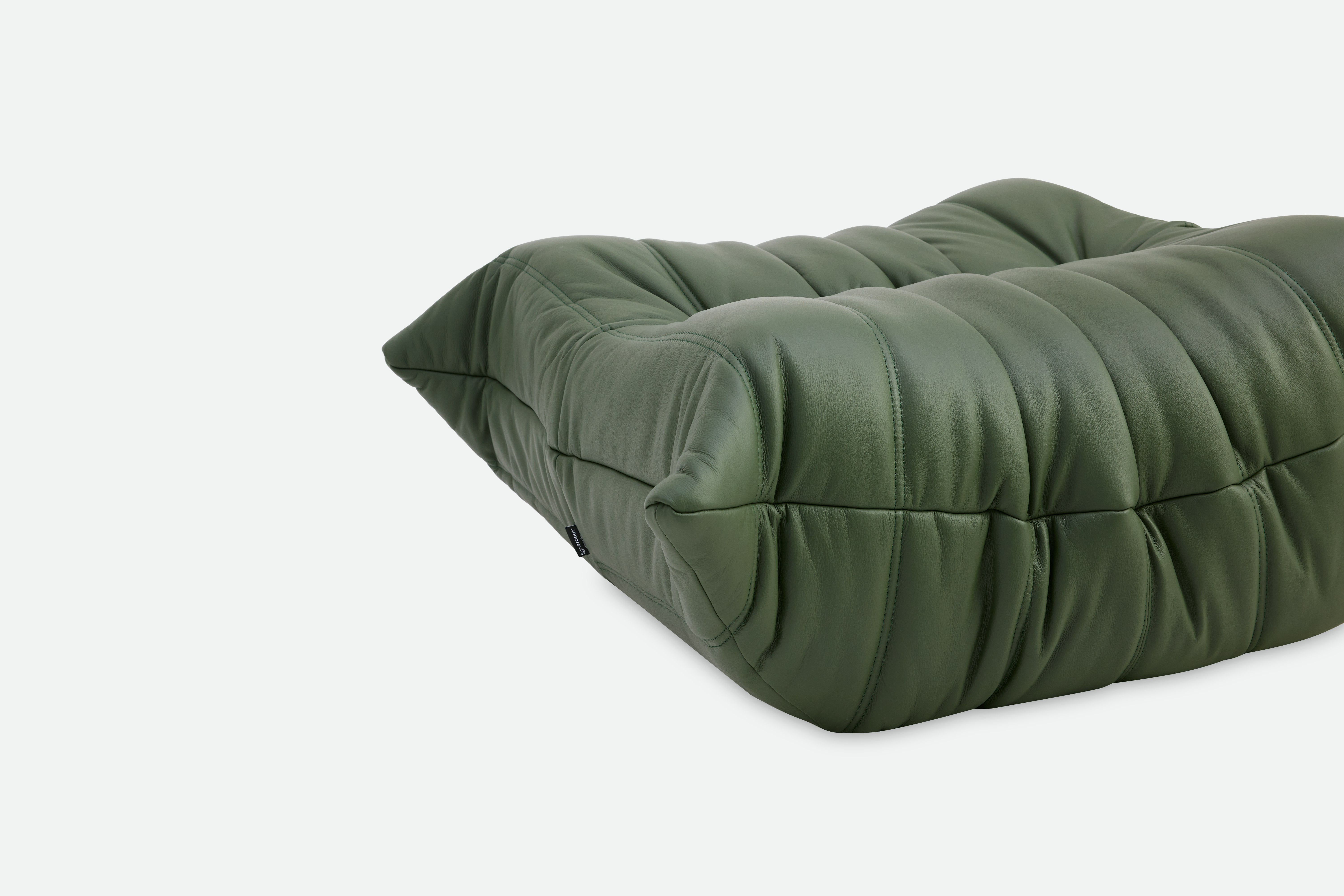 TOGO Ottoman - Opera Leather,  olive