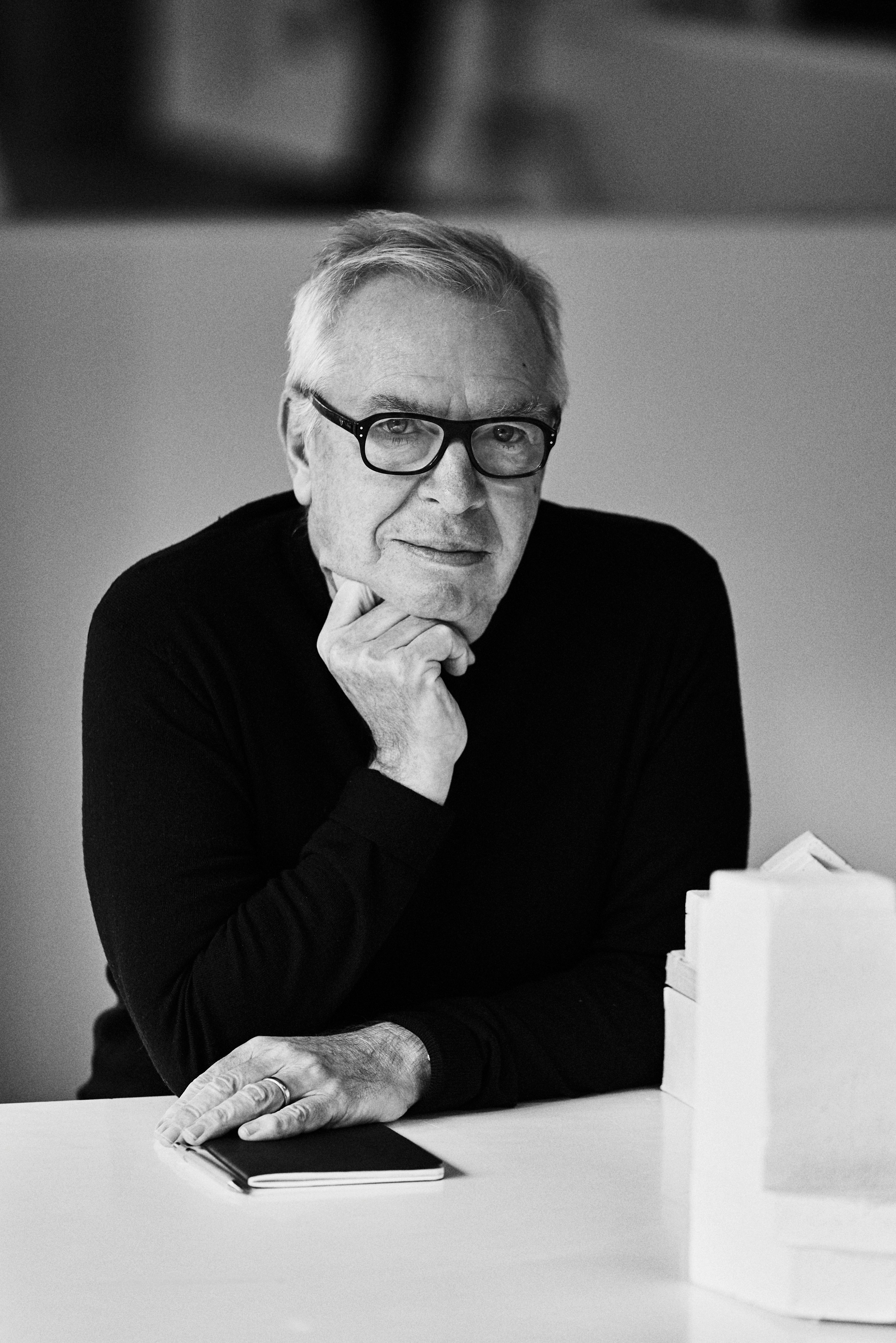 David Chipperfield headshot