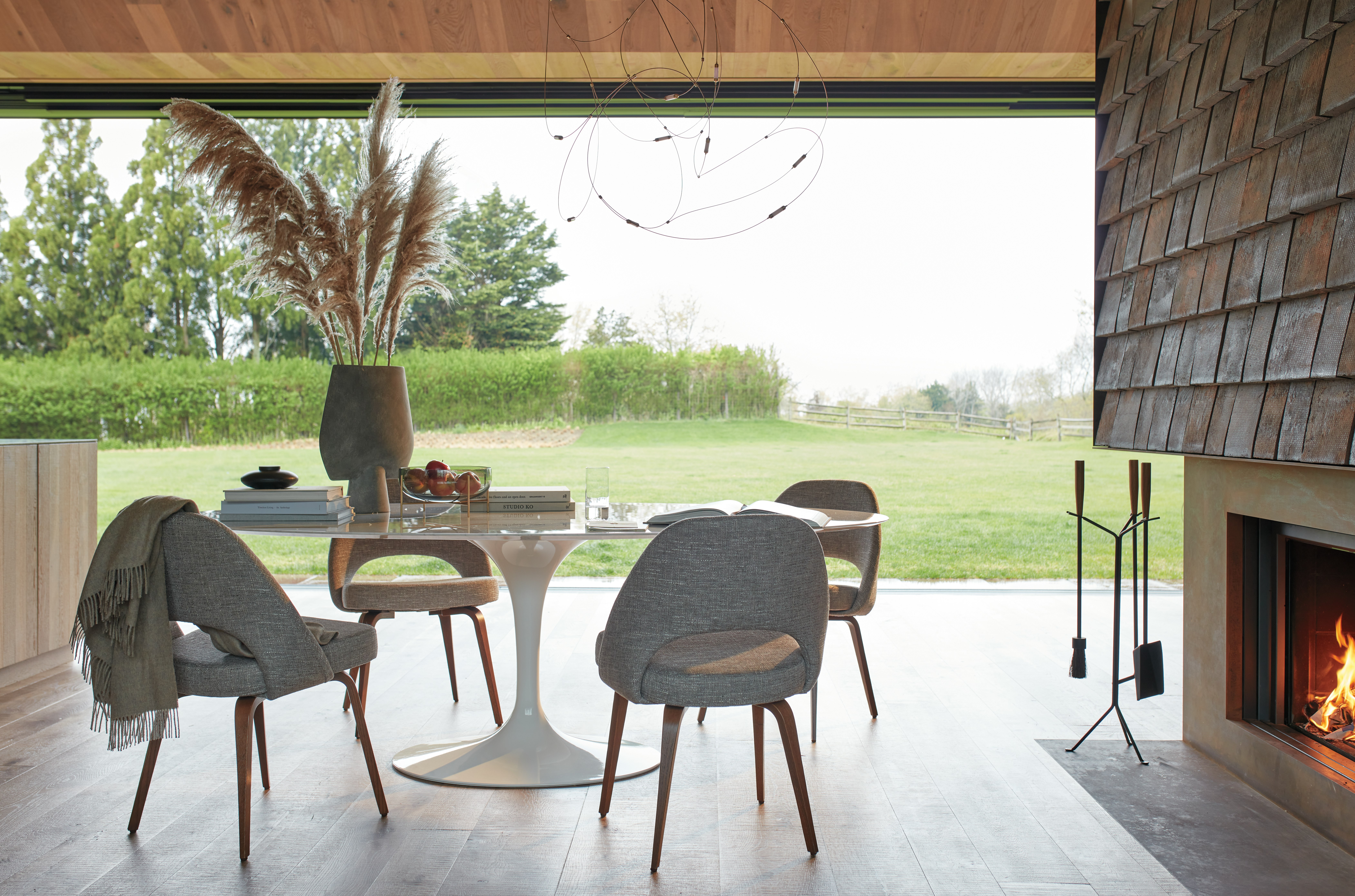 Saarinen Dining Table