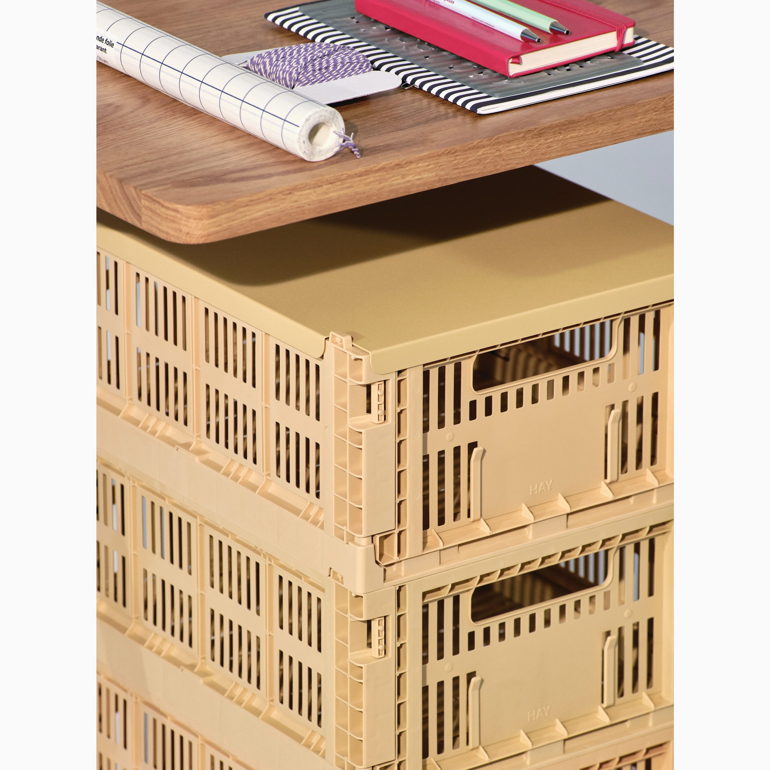 HAY Colour Crate Lid – Herman Miller Store HAY Colour Crate Lid – Herman Miller Store