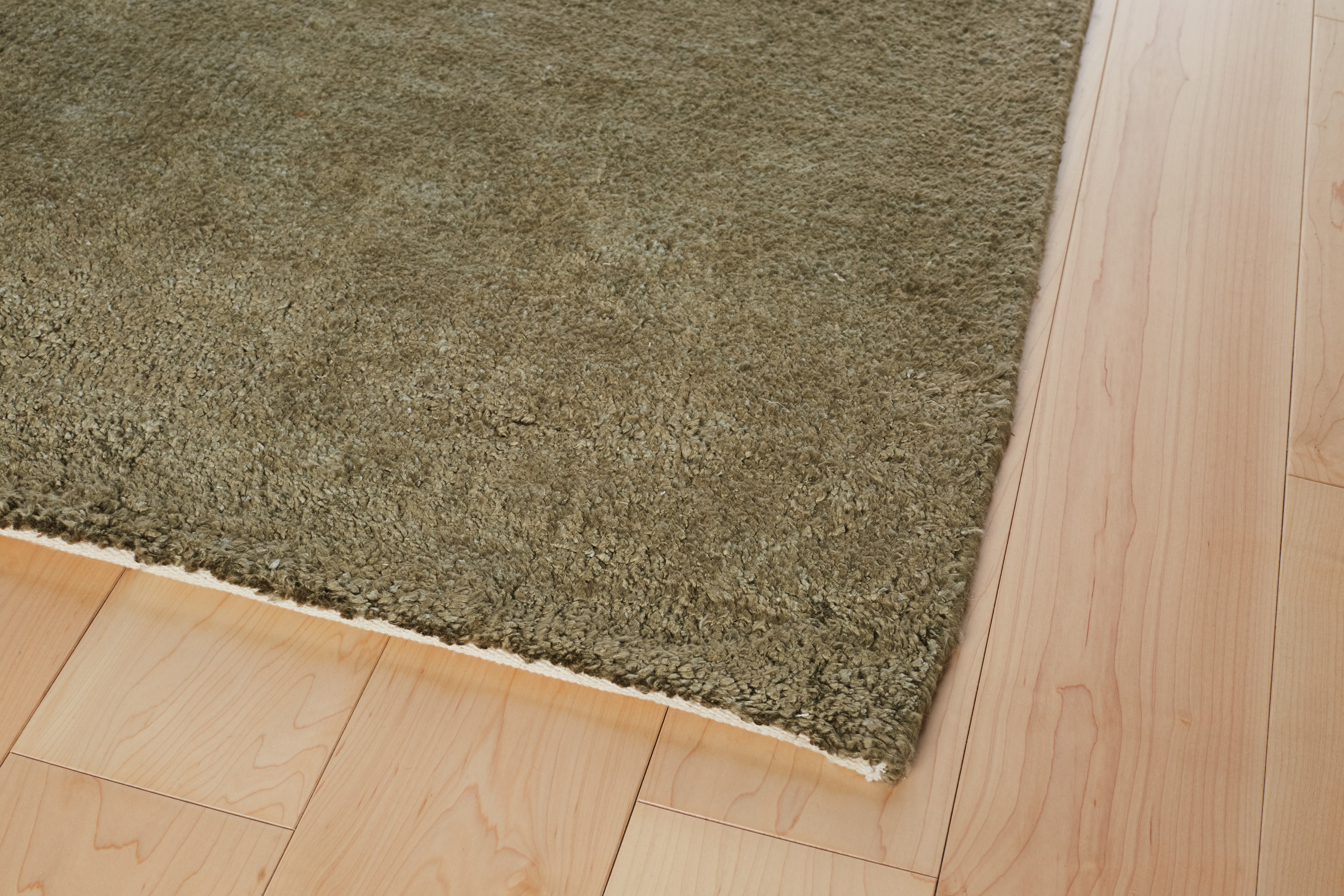 Setosa Handknottted Silk Rug