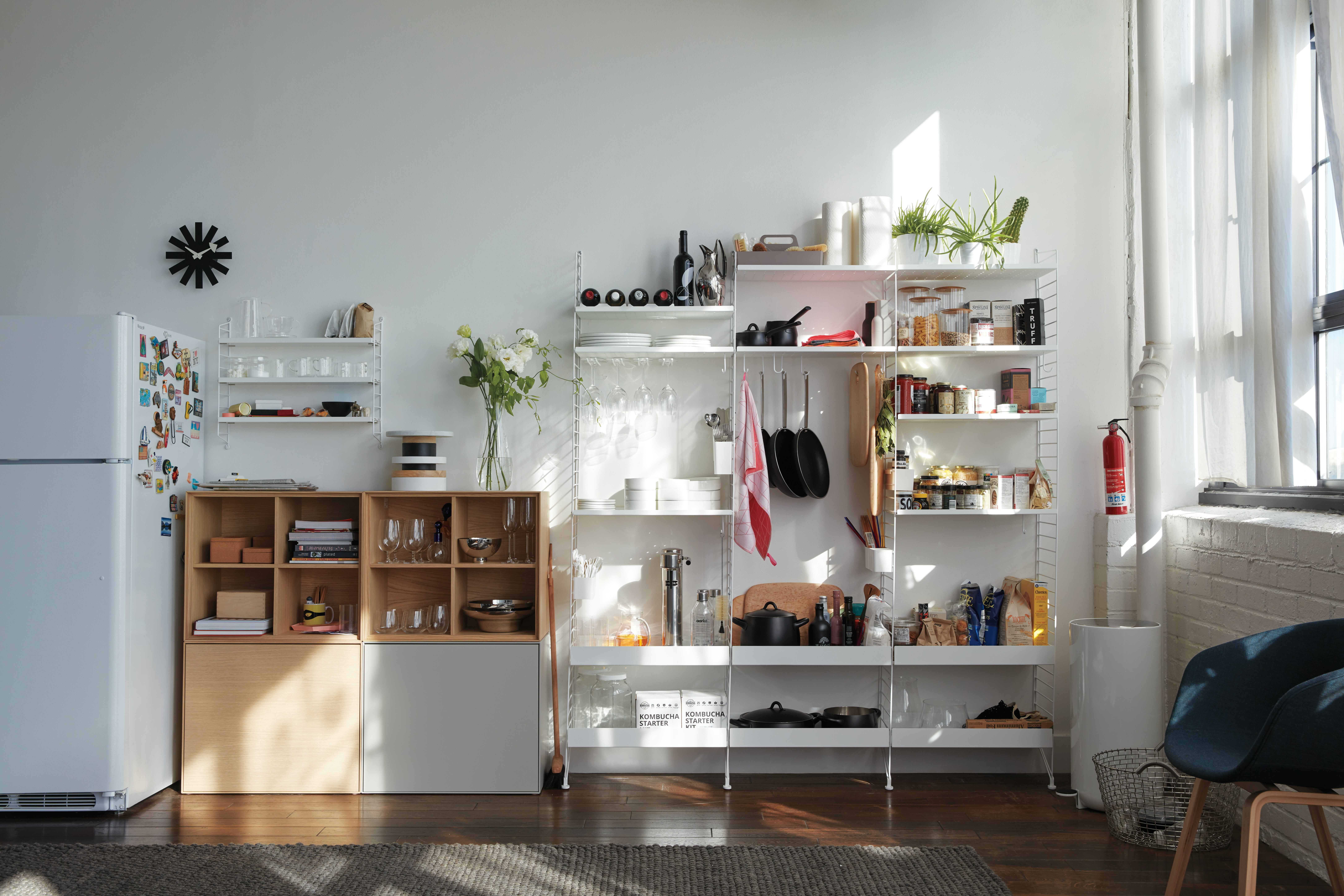 String Pocket Shelving