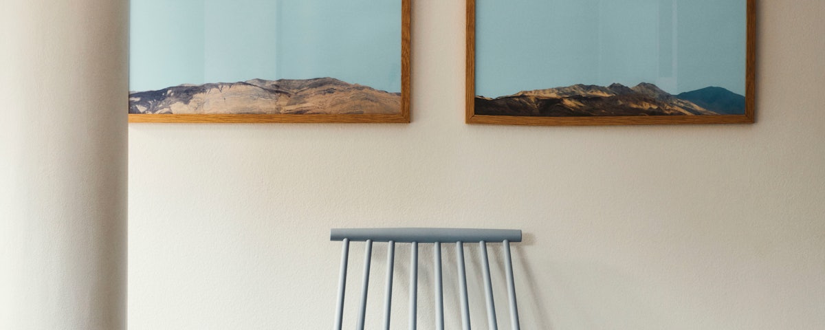 J 110 Armchair
