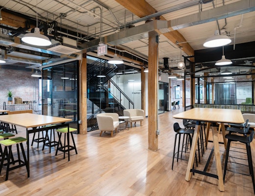 Rockwell Unscripted | 1717 Innovation Center rockwell unscripted tall table easy stools coworking space breakout space antenna table rockwell unscripted club chair