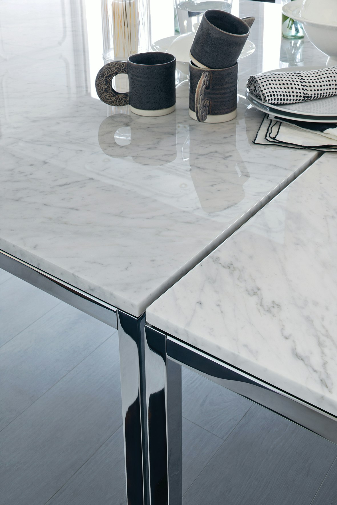 Florence Knoll Table