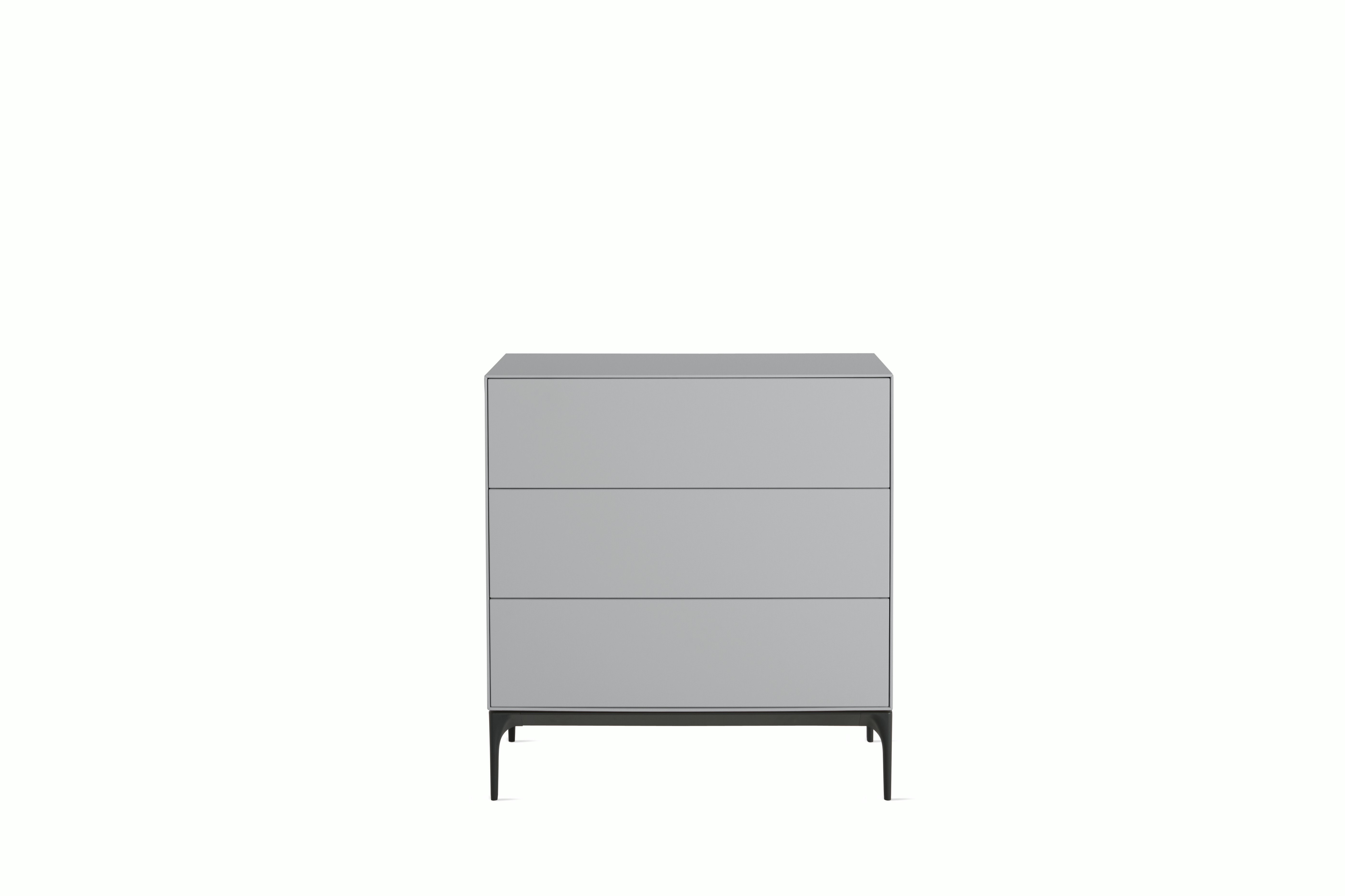Lauki Wide Dresser 32 with Legs