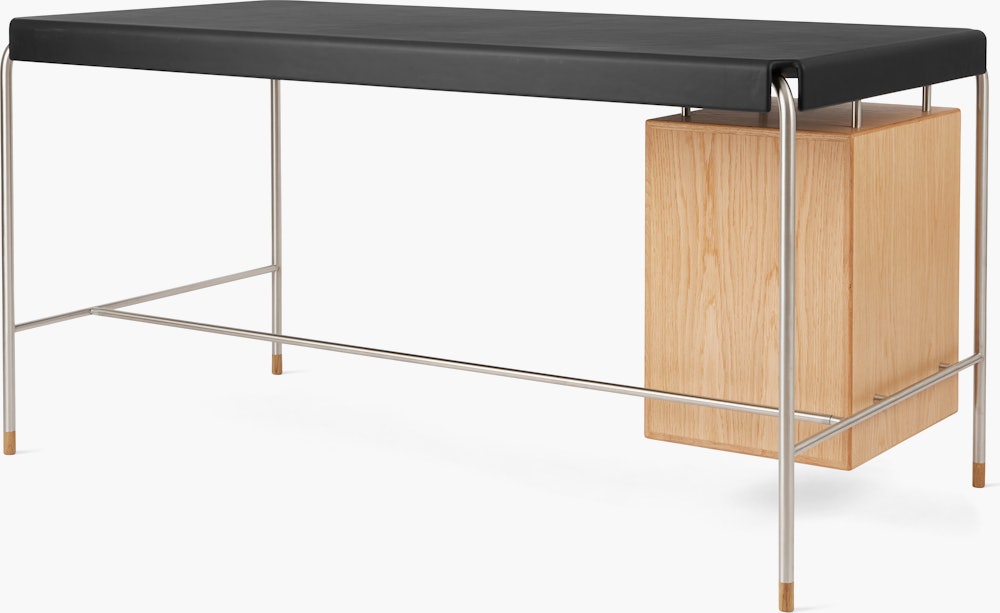 AJ52 Desk - 55.1x27.6, Black Leather / Oiled Oak