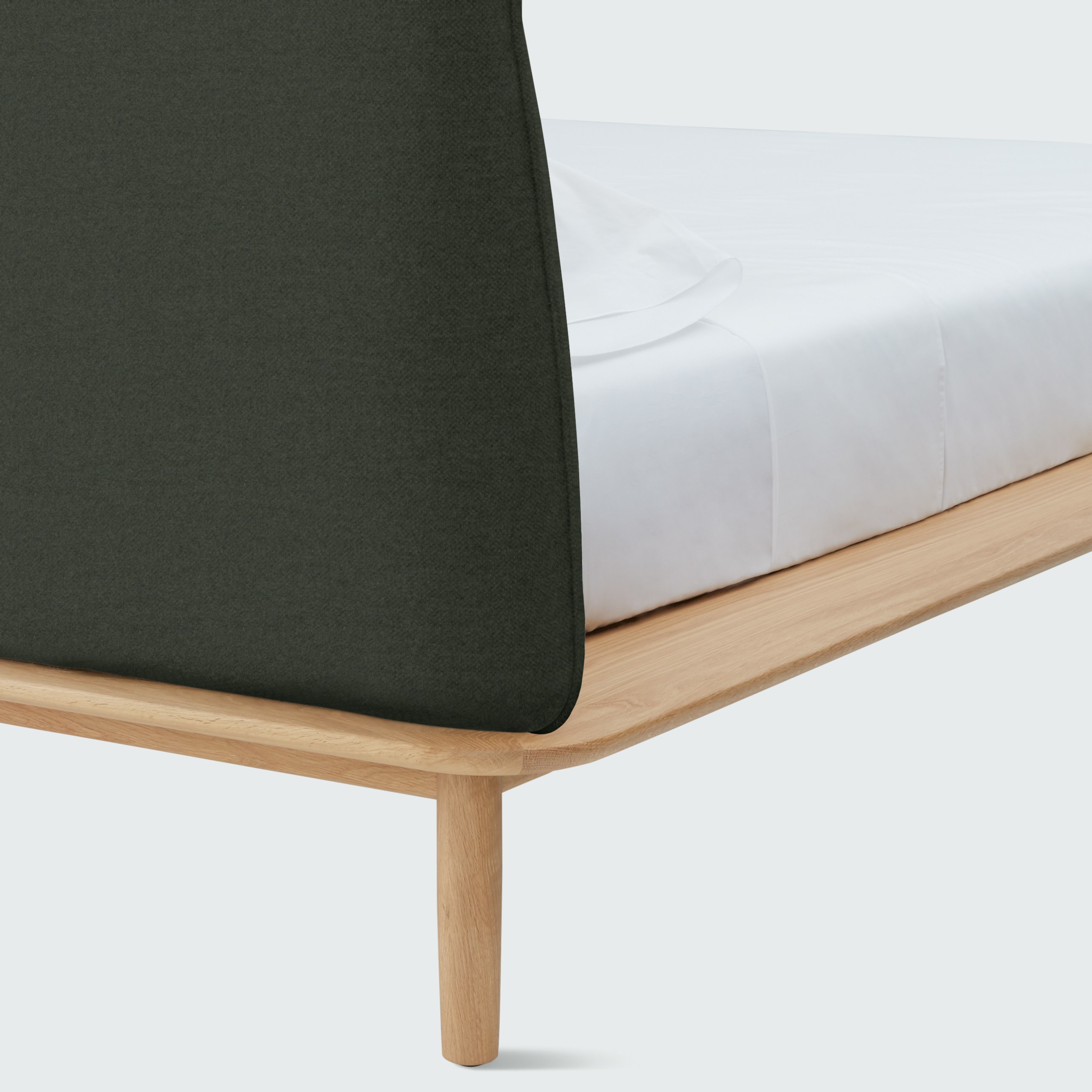 Miro Bed